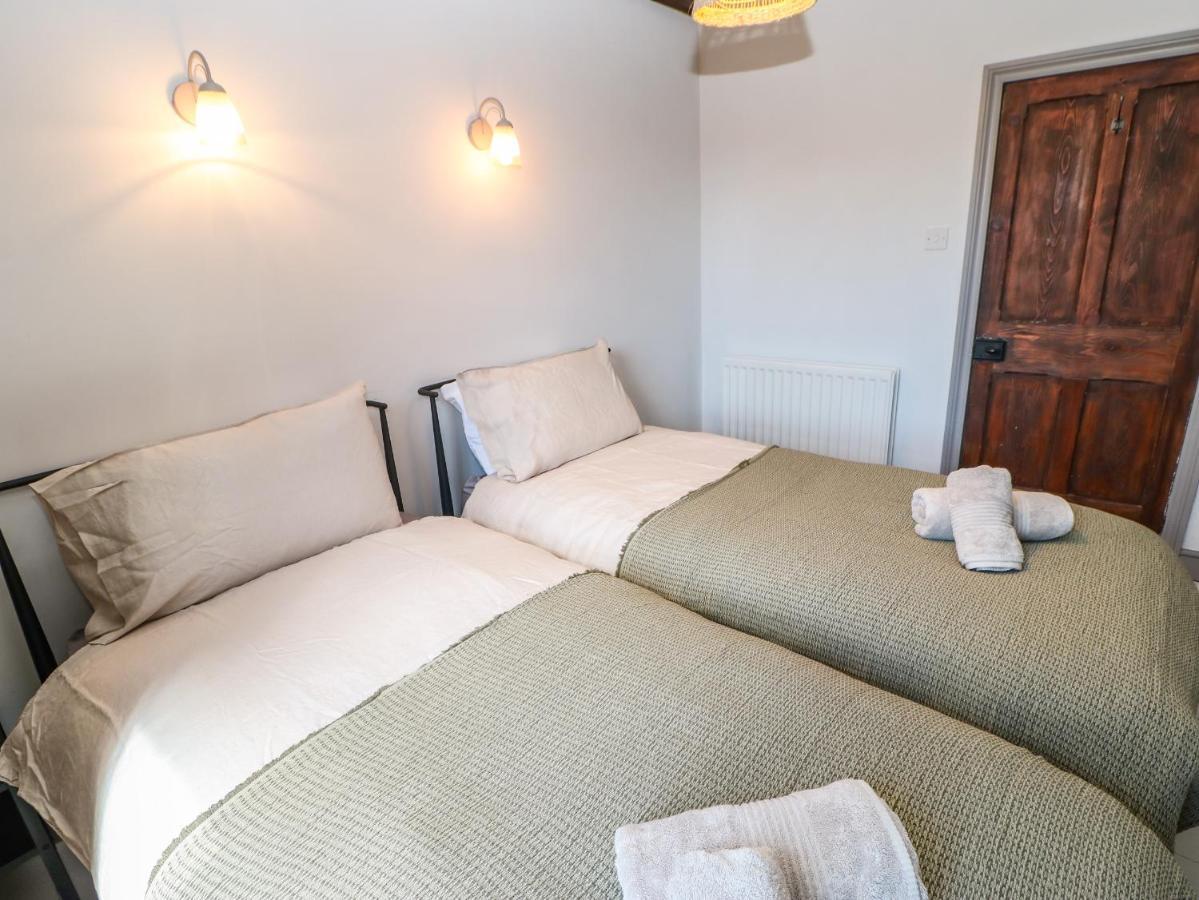 Burnt Mill Cottage เซดเบอห์ ภายนอก รูปภาพ